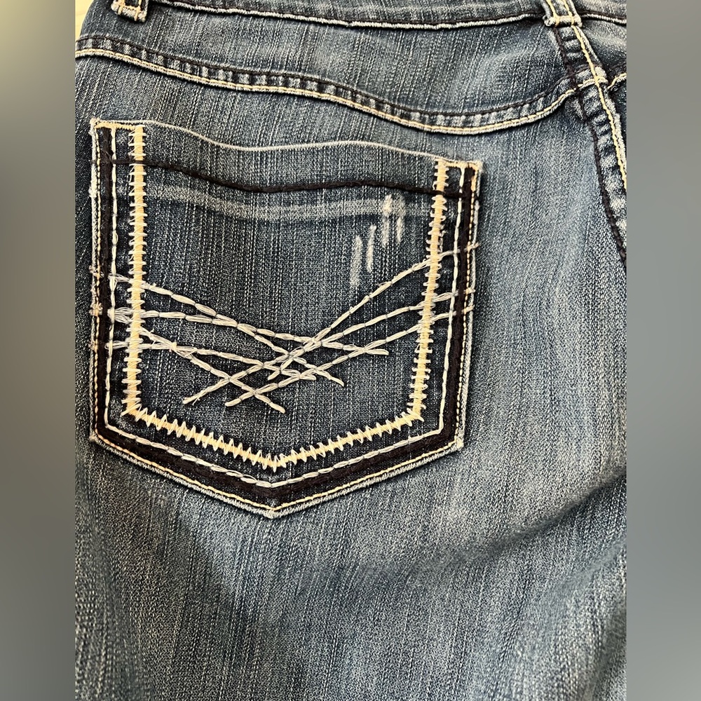 BKE BUCKLE boot flare cut 32/31.5 jeans mid rise